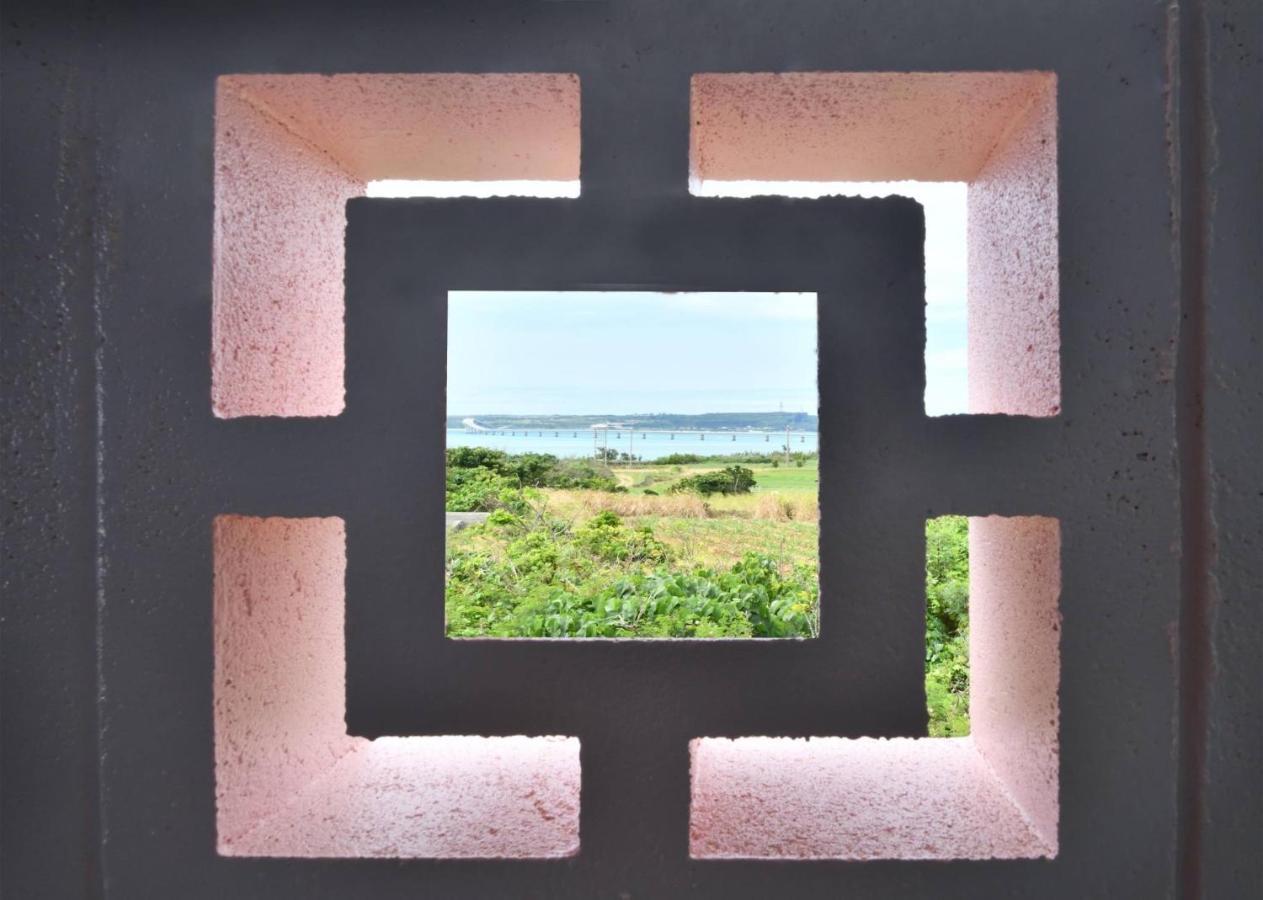 Hotel Pink Hibiscus Miyakojima  المظهر الخارجي الصورة
